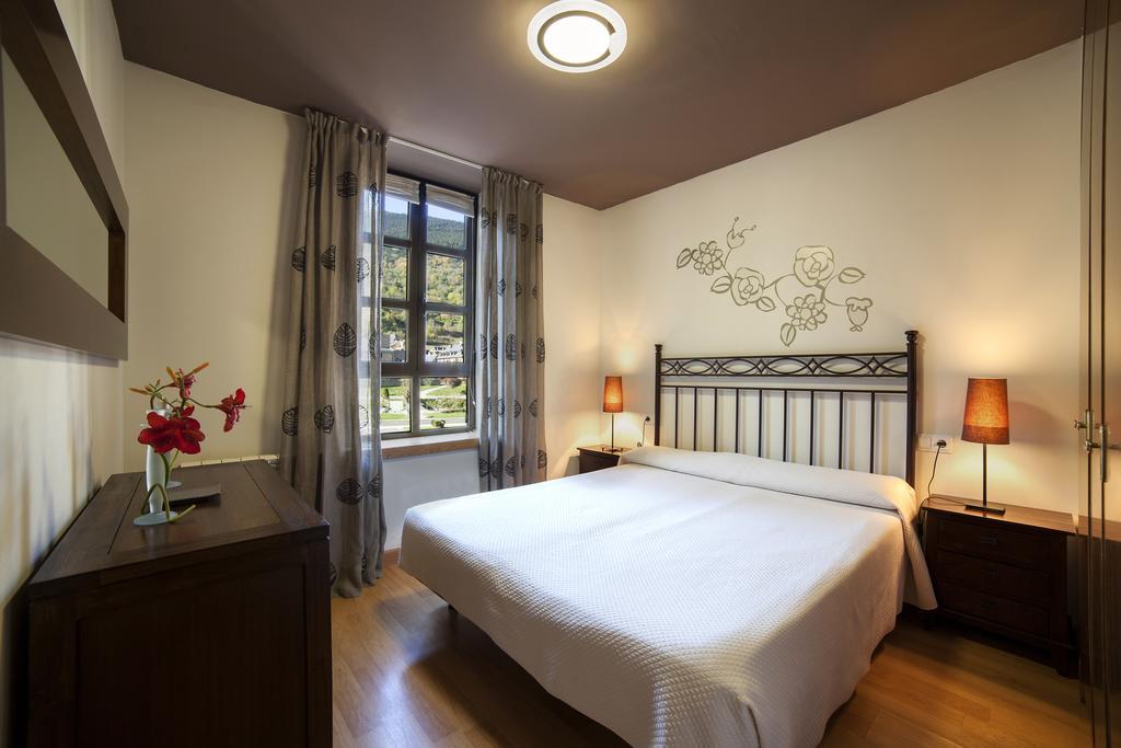 Eth Palai Aparthotel Vielha Luaran gambar